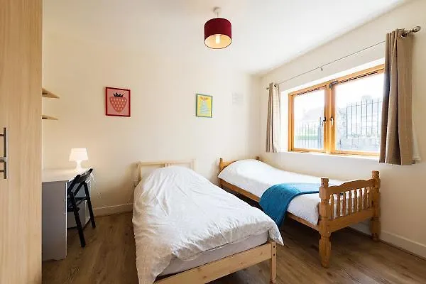Bradogue Court Apartment Dublin